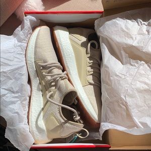 Puma NRGY Sneakers